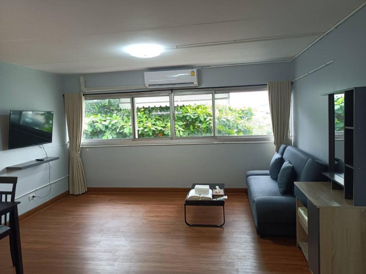 פאק קרט Popular Condo Near Impact/Thunder Dome מראה חיצוני תמונה